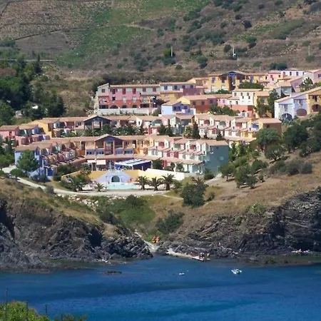 F3 En Bord De Mer Avec Piscine Cerbère Exterior foto